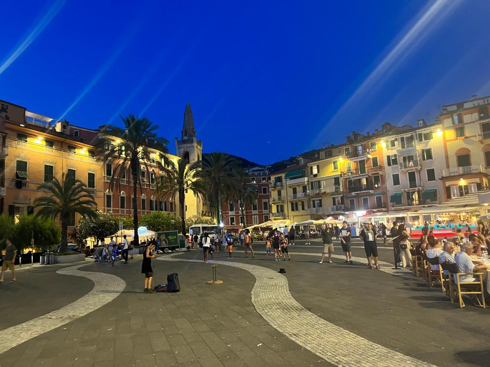 Ferienwohnung Il Mare Blu Lerici Exterior foto